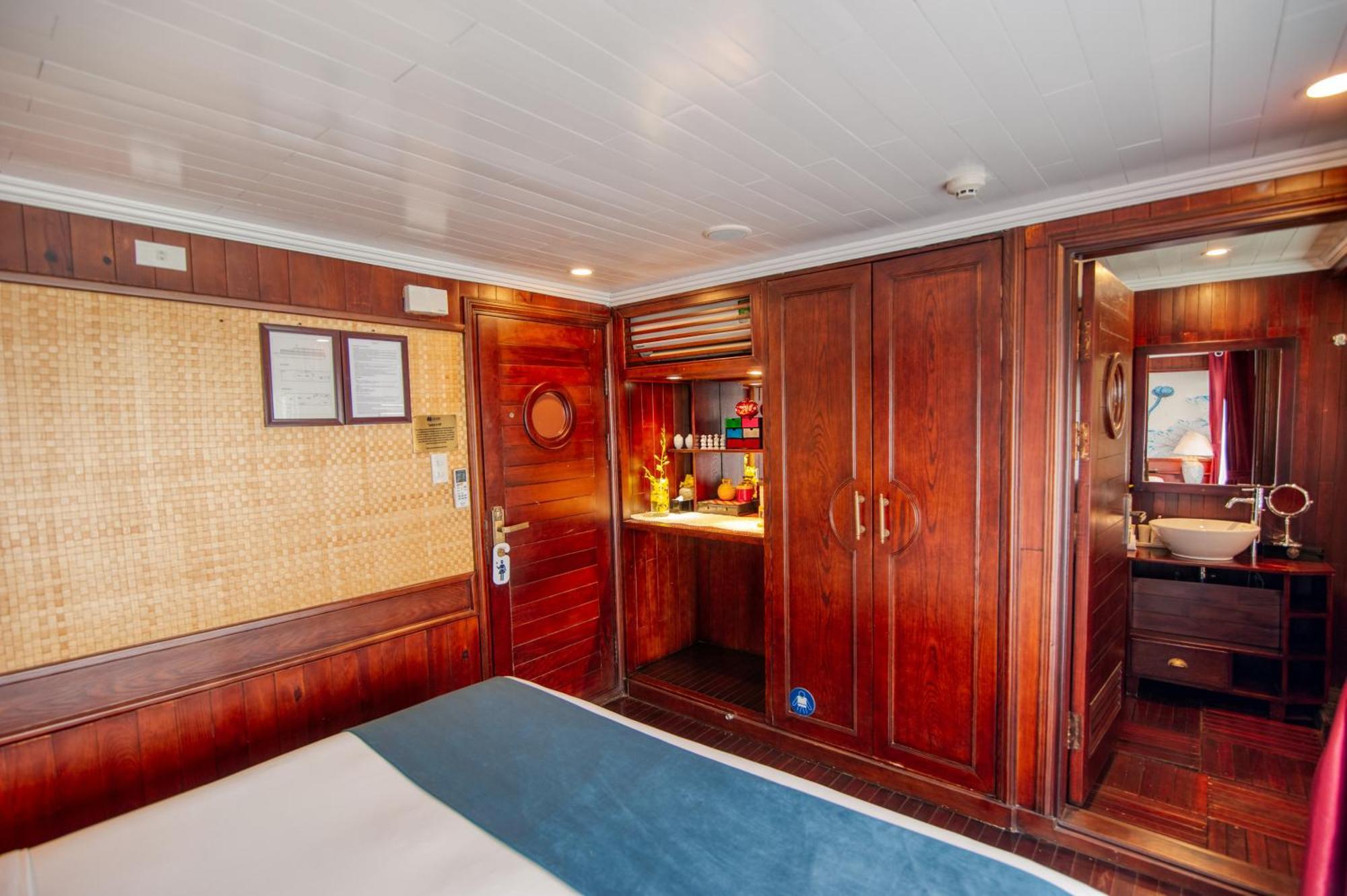 Отель Bhaya Legend Cruises Халонг Номер фото